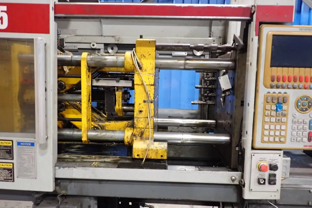 Van Dorn Demag 15hp/11kw Injection Molding Machine - 85ht