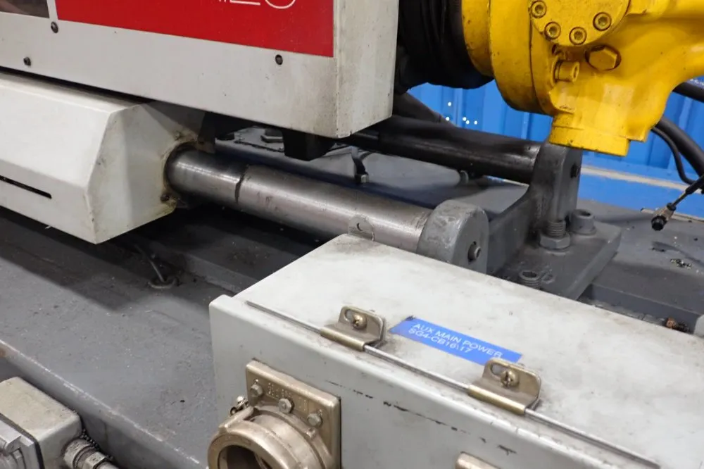 Van Dorn Demag 15hp/11kw Injection Molding Machine - 85ht