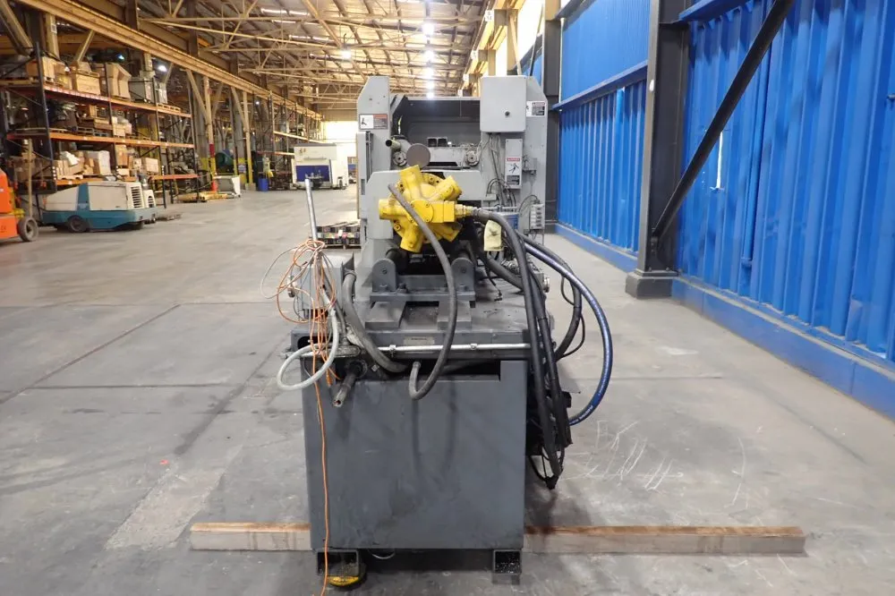 Van Dorn Demag 15hp/11kw Injection Molding Machine - 85ht