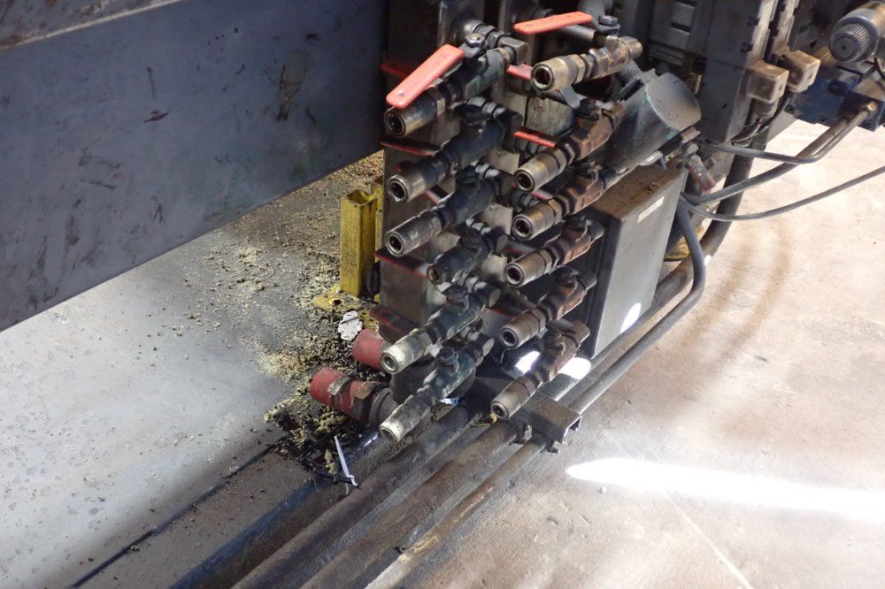 Van Dorn Demag 15hp/11kw Injection Molding Machine - 85ht