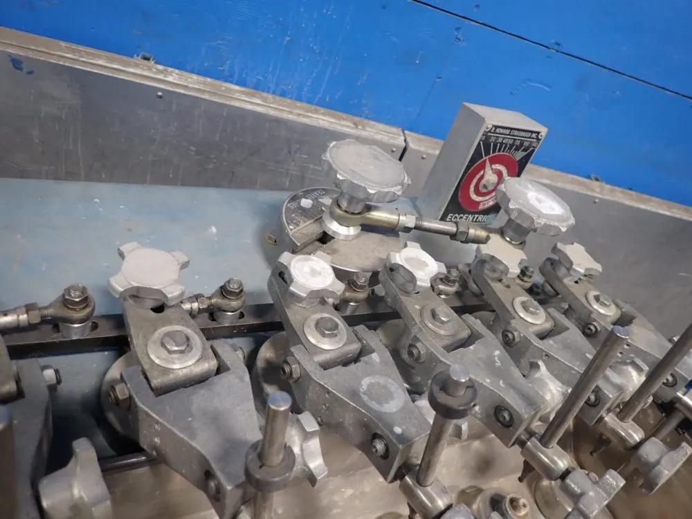 R.h. Strasbaugh 6aa-10 Polisher - 6aa-10