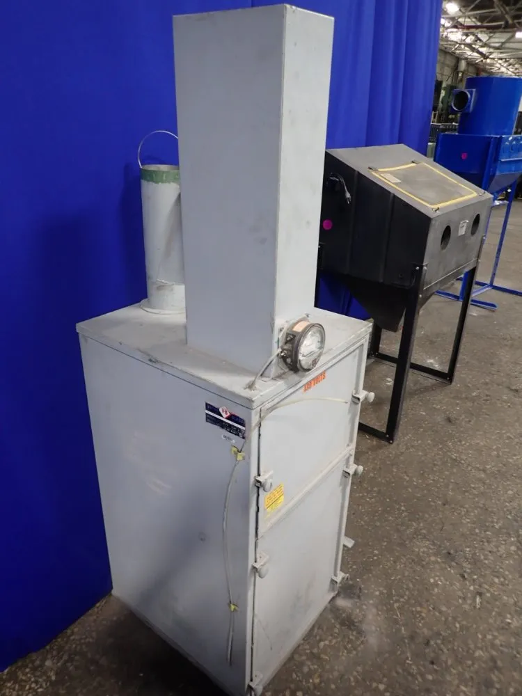 Vapor Blast Dust Collector