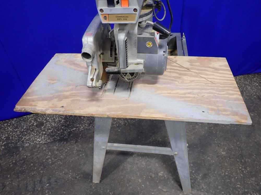 Black & Decker Radial Arm Saw