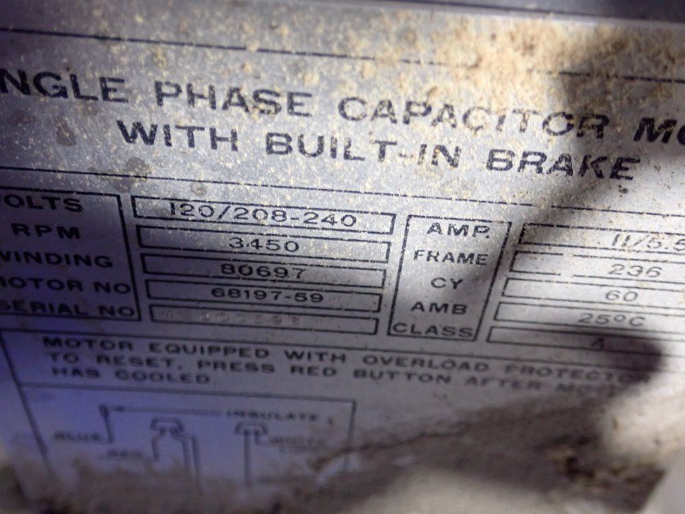 Black & Decker Radial Arm Saw