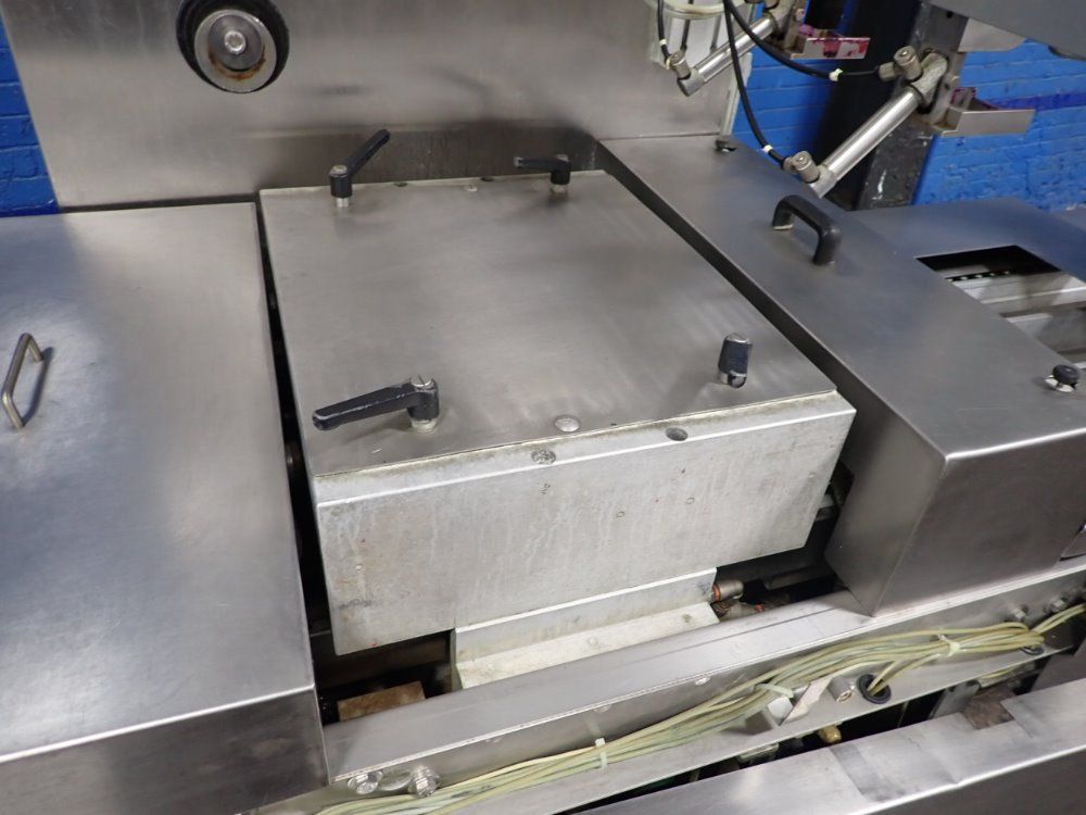 Tiromat Tiromat Compact M 380 3.00 Thermoformer - Tiromat Compact M 380 3.00