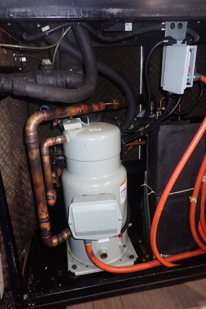 Thermal Care 15 Hp Accu-chiller - Lq2w1504x