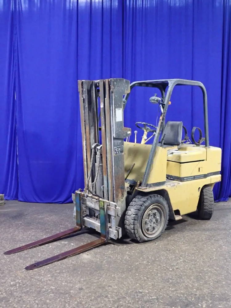 Caterpillar 5500 Lbs V50c Propane Forklift - V50c