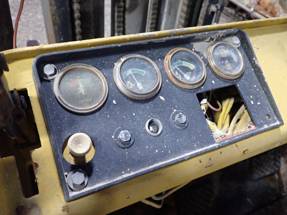 Caterpillar 5500 Lbs V50c Propane Forklift - V50c