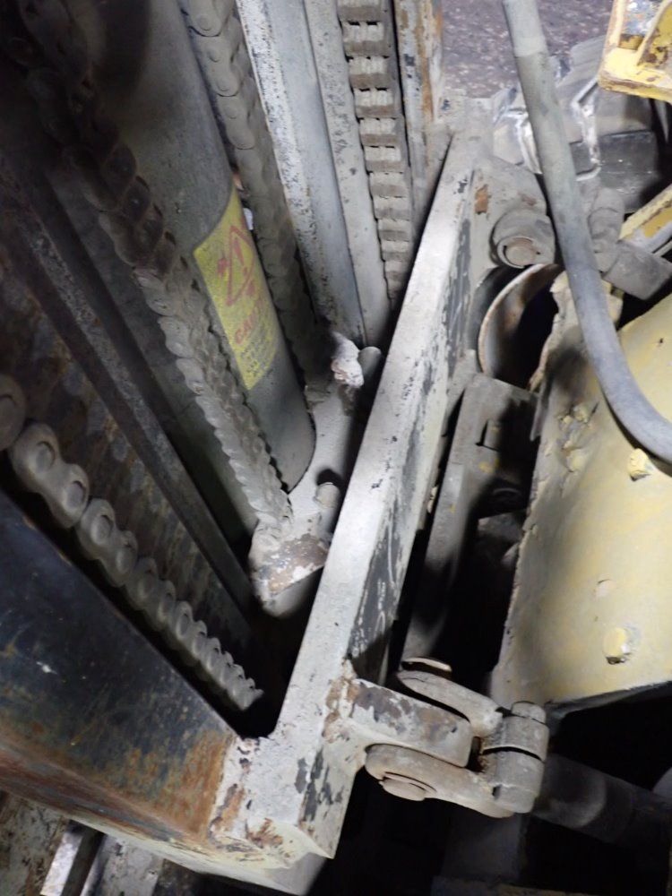 Caterpillar 5500 Lbs V50c Propane Forklift - V50c