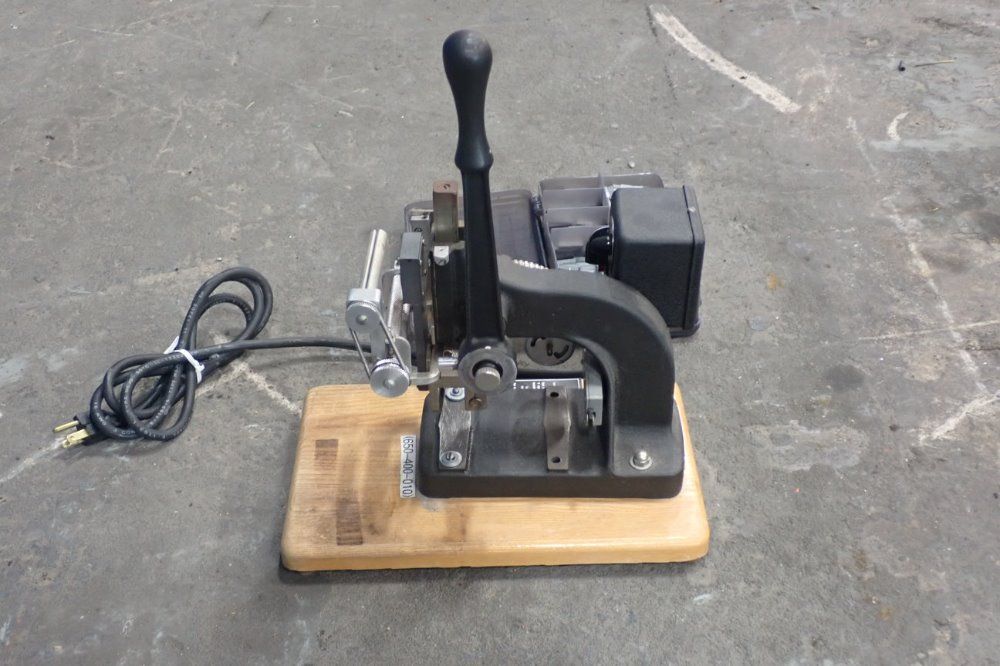 Kingsley Electronic Marking Machine - Ktd-106