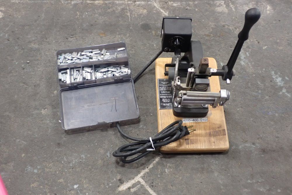 Kingsley Electronic Marking Machine - Ktd-106