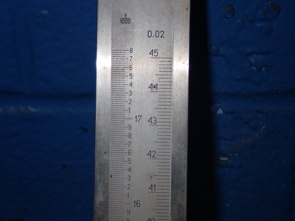 Vis Height Gauge