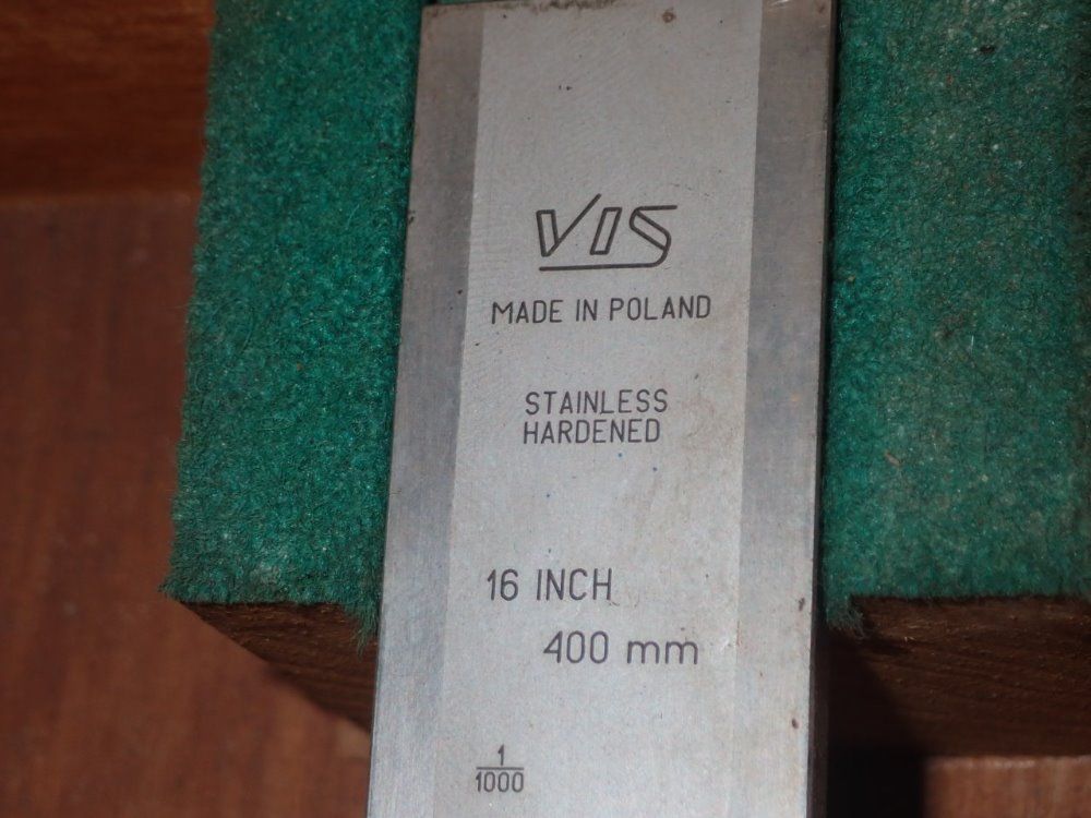 Vis Height Gauge