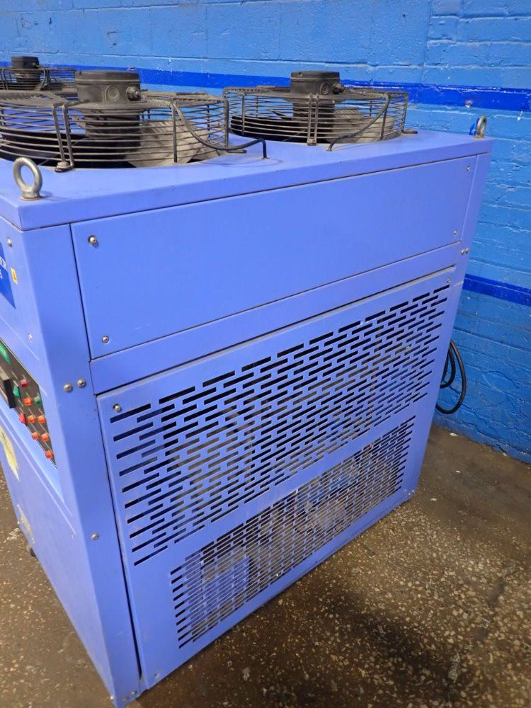 W & Z Machinery Systems Chiller