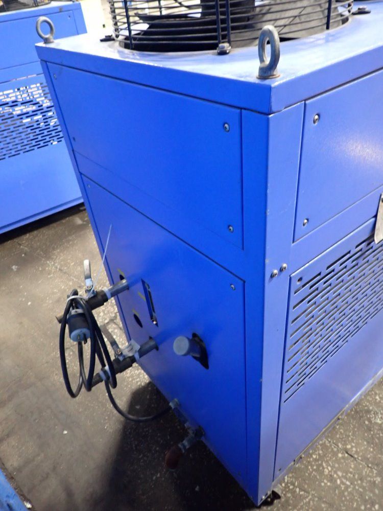 W & Z Machinery Systems Chiller