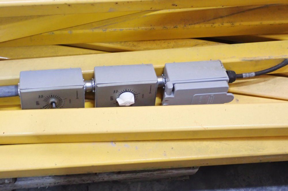 Ags Robot Guarding Posts