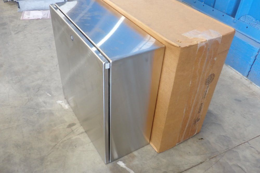 Hoffman 20x19x8 Concept Wall-mount Enclosure - Csd20208