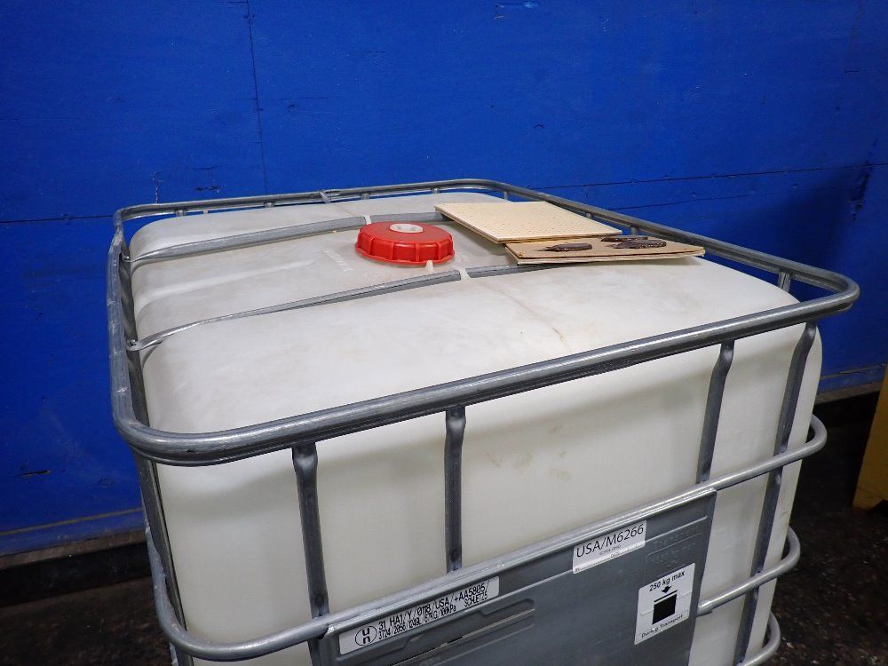 Schutz 300 Gallons Ibc Tote