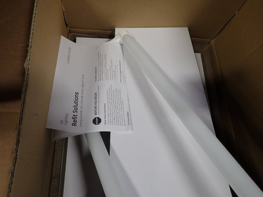 General Electric Refit Light Bulbs