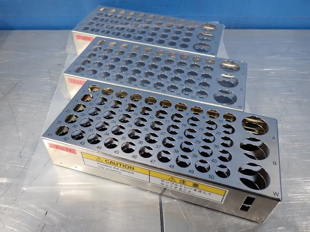 Mitsubishi Chemical 50 Small And 3 Large Slots Vial Trays - Mc18615