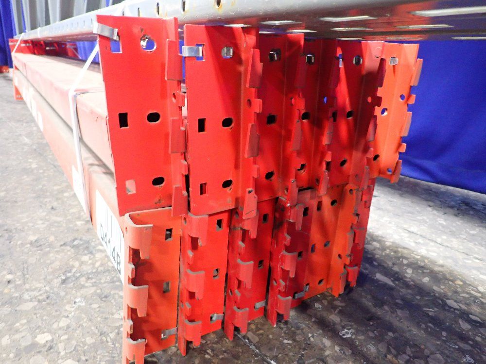  Pallet Racking Lot