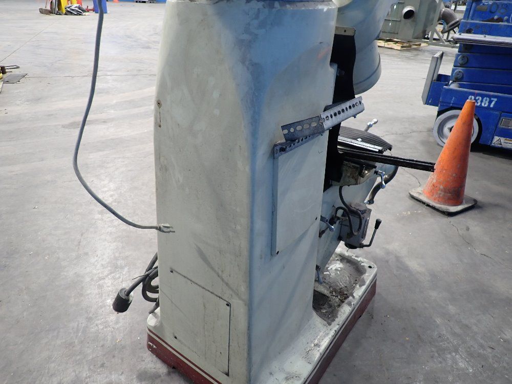 Acer 3hp Vertical Milling Machine - Ultima 3vs