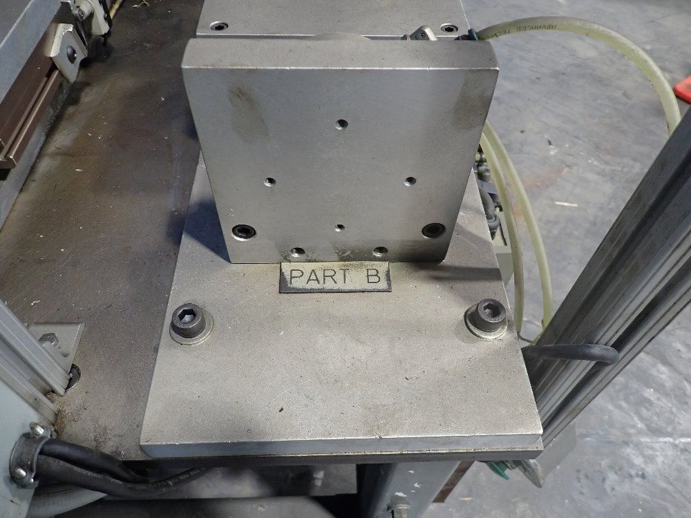 Hypneumat Inc Drilling & Tapping Machine