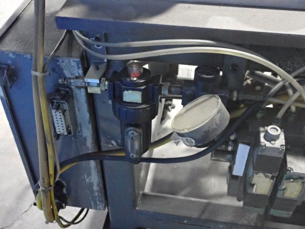 Hypneumat Inc Drilling & Tapping Machine