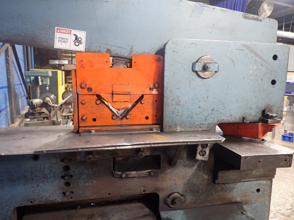 Scotchman Est 70 Ton. Ironworker