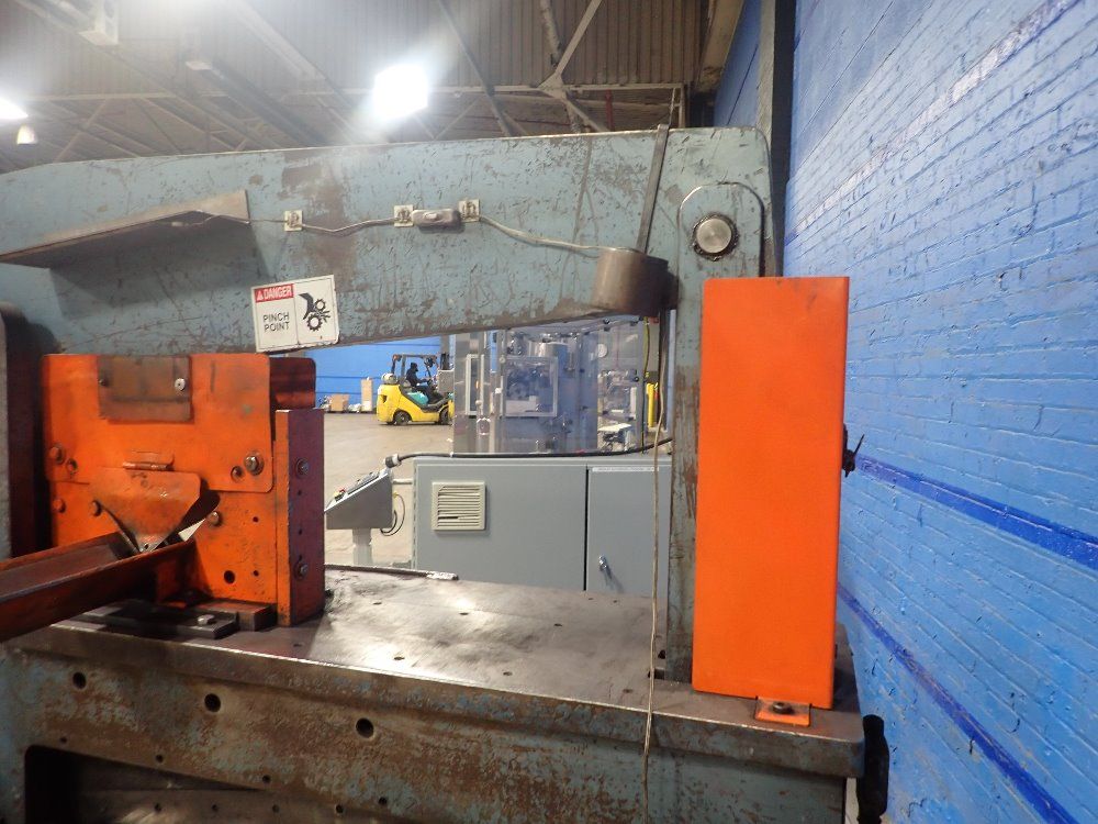 Scotchman Est 70 Ton. Ironworker