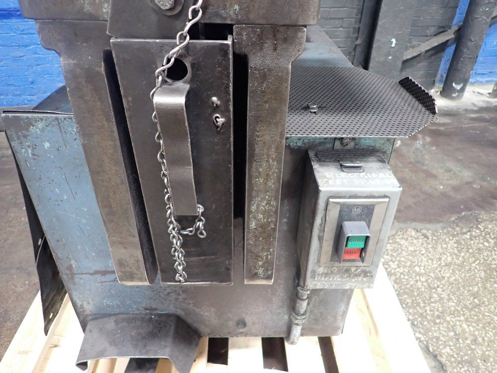 Scotchman Est 70 Ton. Ironworker