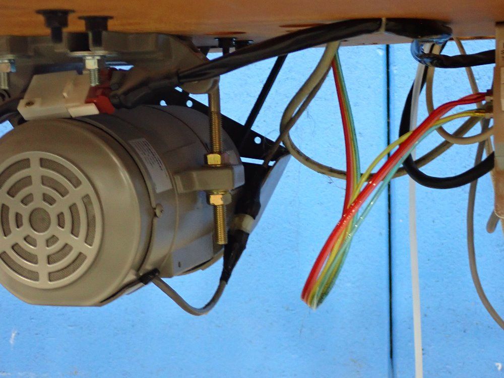 Mitsubishi Sewing Machine