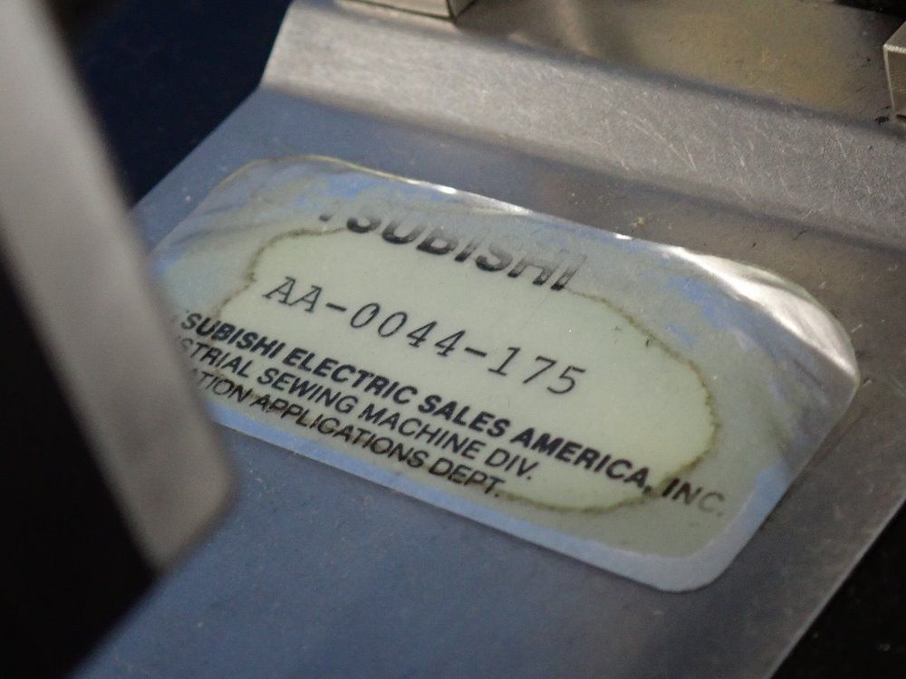 Mitsubishi Sewing Machine - Plk-eo504