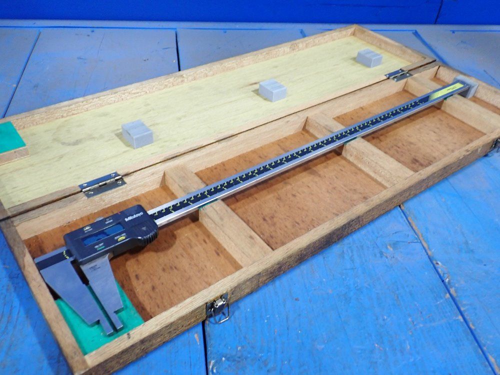 Mitutoyo Corp. 0"-24" Digital Caliper - Cdc-24c