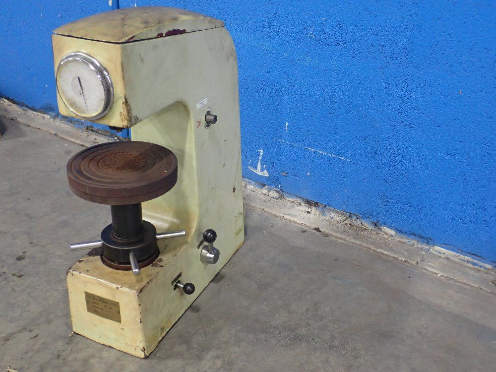 Rockwell 8" Diameter Hardness Tester - Hr-150a