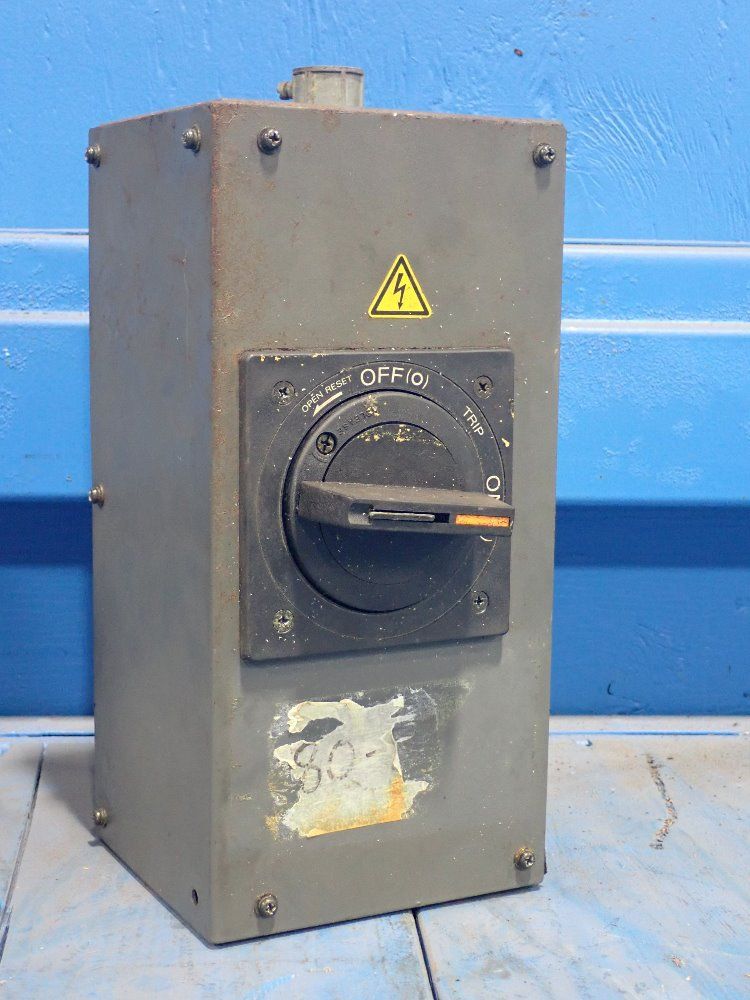 Fanuc Ltd. Disconnect Switch