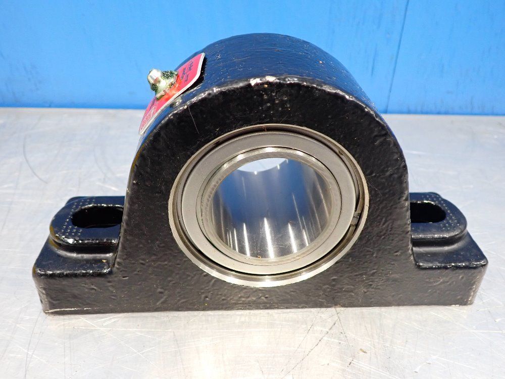 Rexnord 2" Bore Pillow Block Bearing - Pkb22432h