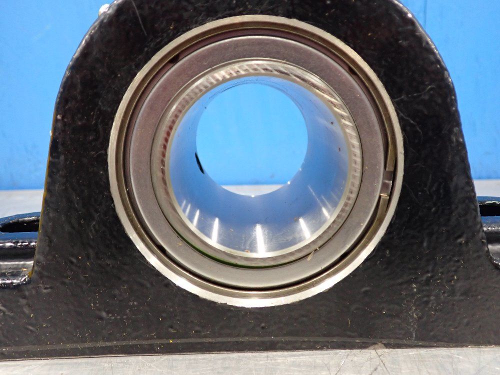 Rexnord 2" Bore Pillow Block Bearing - Pkb22432h