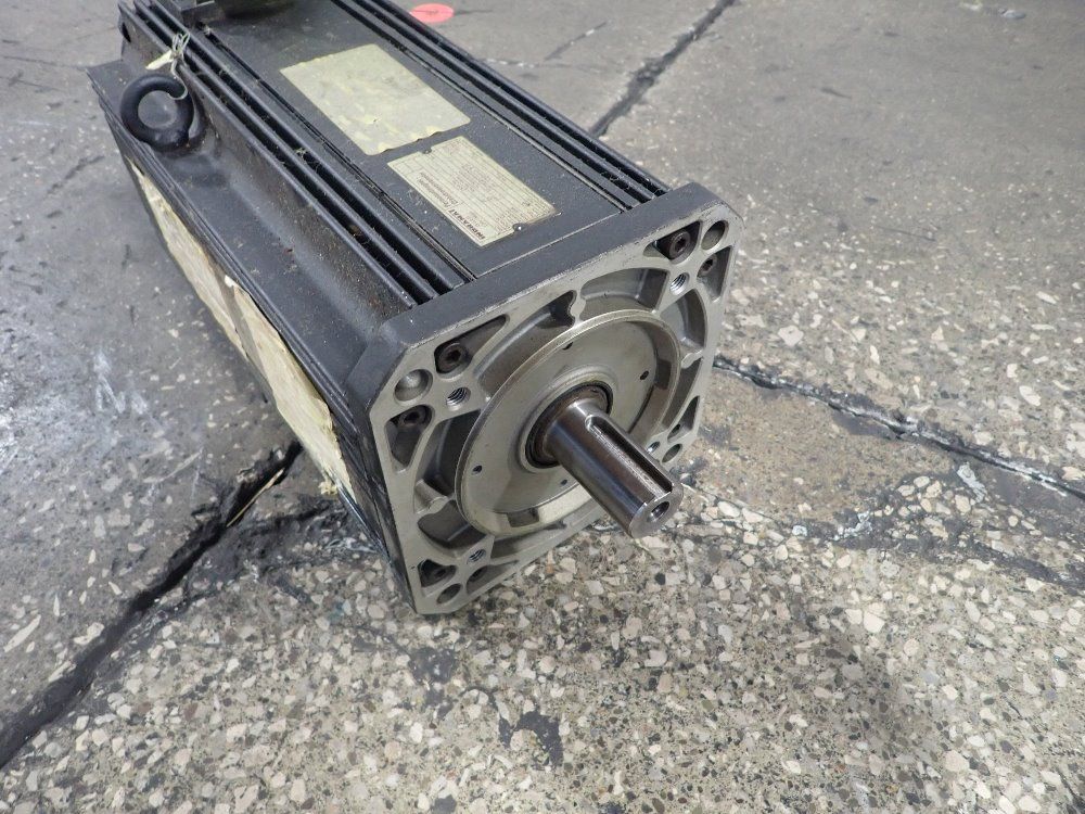 Indramat Permanent Magnet Motor - Mac 112c-0-ed-3-0/130-a-1-s05