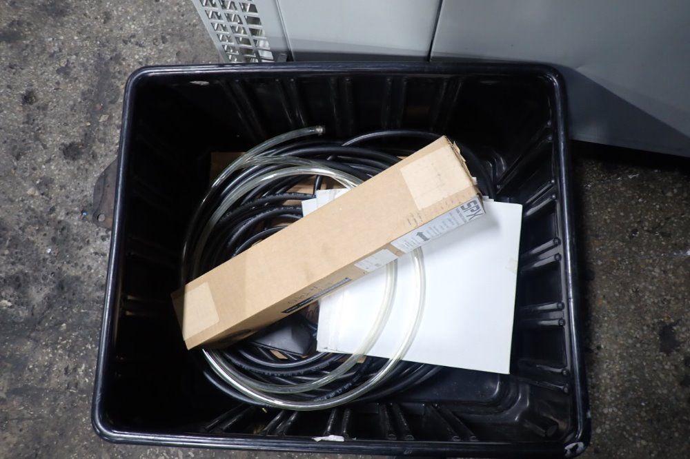 Blue M Electric 22" X 18" X 18"/73c-190c Environmental Chamber - Etc-04dh-f