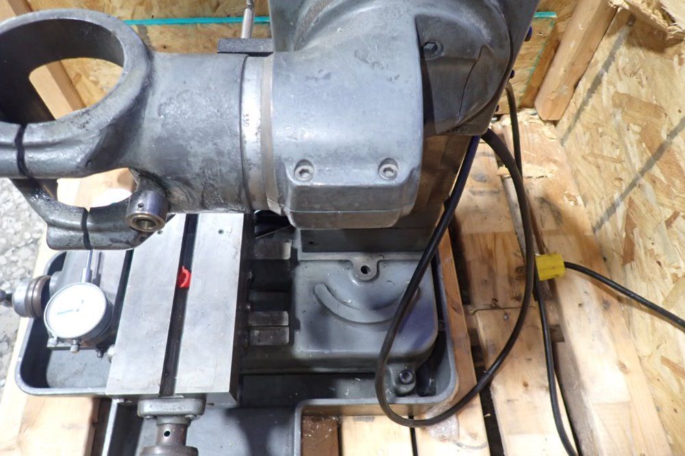 Precise 4" X 12" Mini Vertical Mill