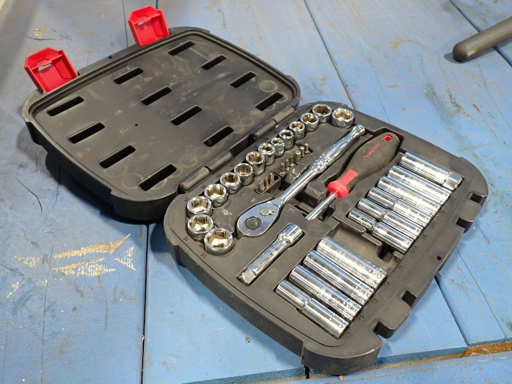 Husky 38 Piece Mechanics Set