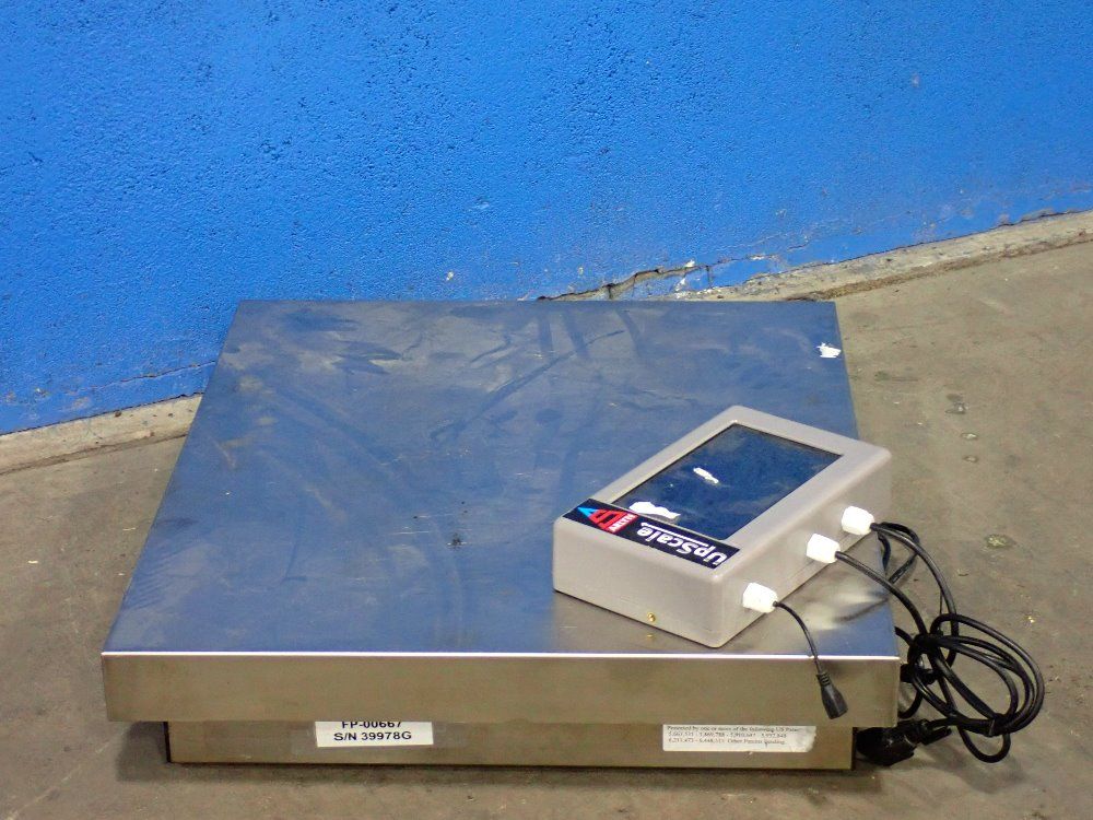Arlyn Scales Scale