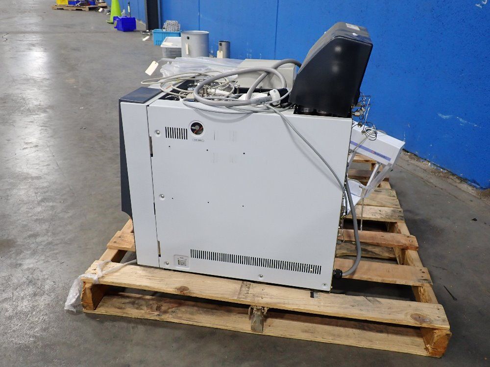 Shimadzu Gas Chromatograph - Gc-2014