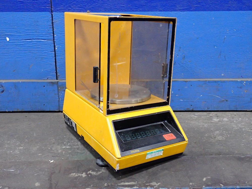 Sartorius 22000 G Lab Scale - 1205cmp