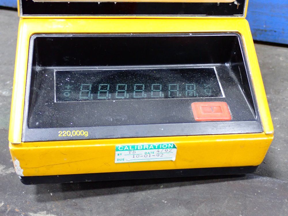 Sartorius 22000 G Lab Scale - 1205cmp