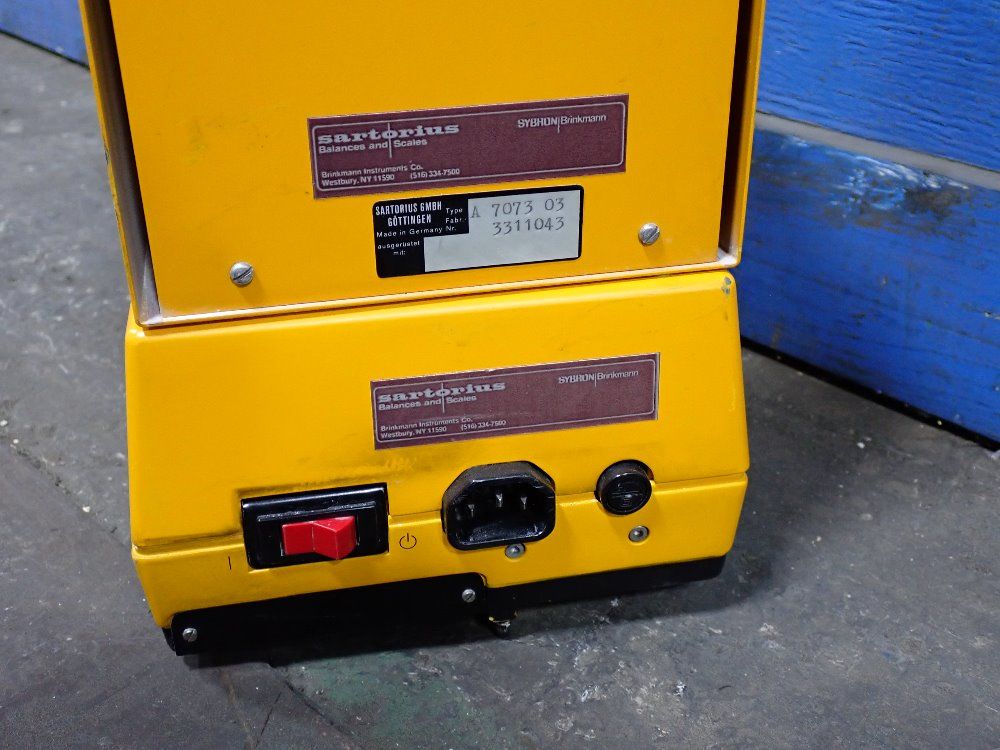 Sartorius 22000 G Lab Scale - 1205cmp