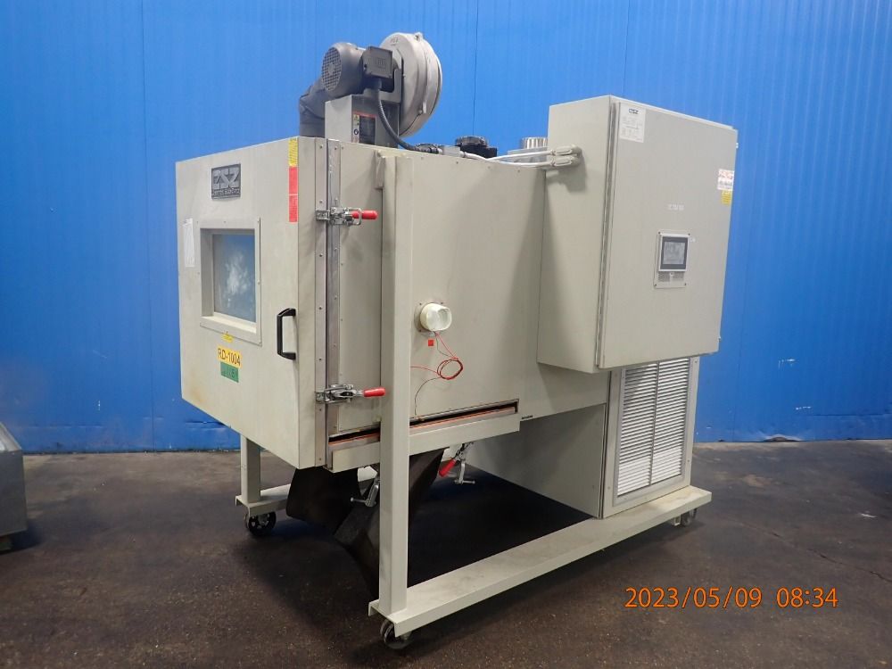 Cincinnati Sub Zero Vibration Chamber