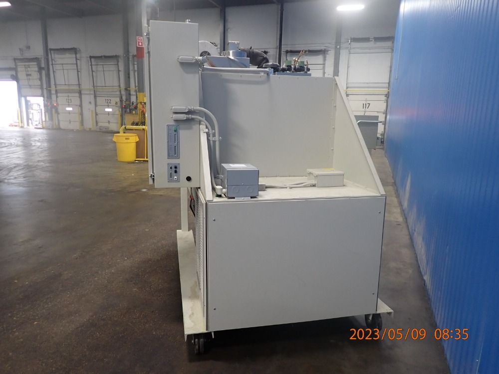 Cincinnati Sub Zero Vibration Chamber