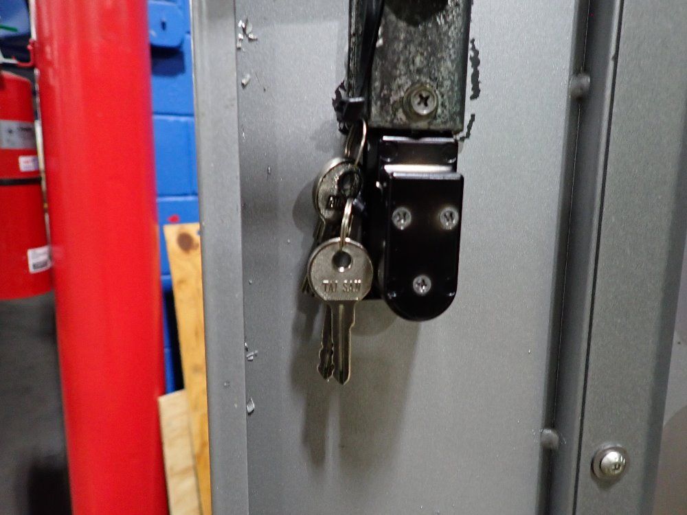 Style High Tech Cnc Milling Machine W/ Tooling - Bt-1500e